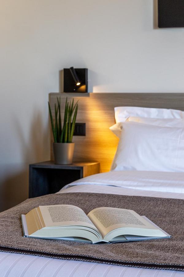 Chiabot Langhe Apartment Roddino Ngoại thất bức ảnh